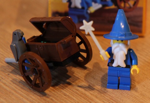 1736-Dragon-Knights-Wizards-Cart-small